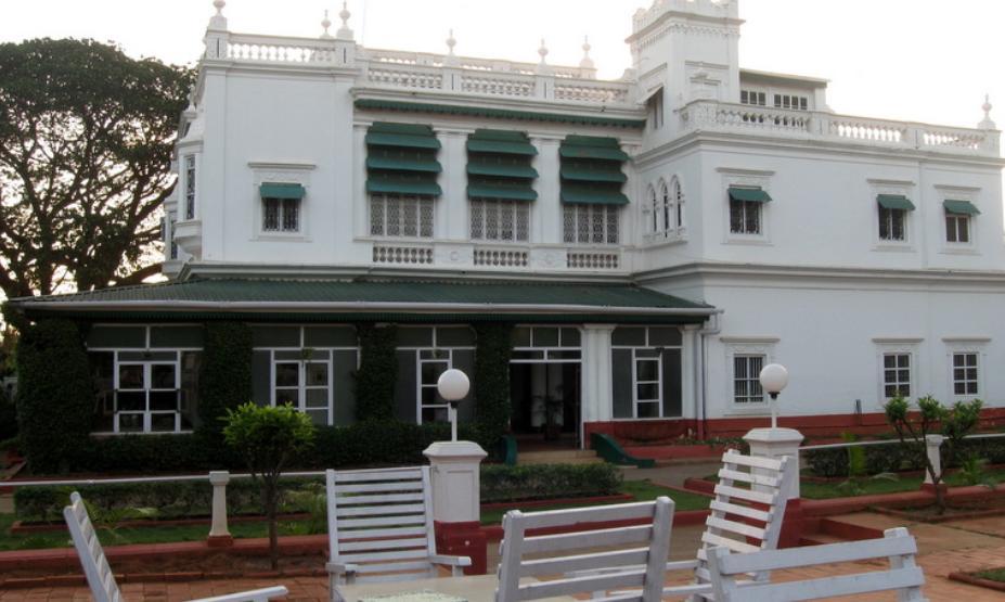 The Green Hotel Мисор Екстериор снимка